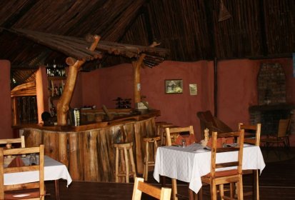 La paillote restaurant de Migunga Forest Camp